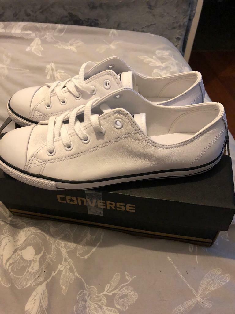 ladies navy converse size 5